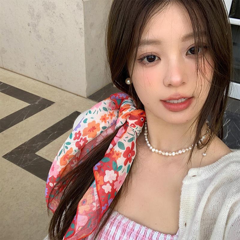 Foulard Rétro Français Pastoral Tête de Marguerite Bandana Bohème Foulard en Soie Florale Foulard Triangle Féminin Foulard de Tête Mouchoir en Coton Lin