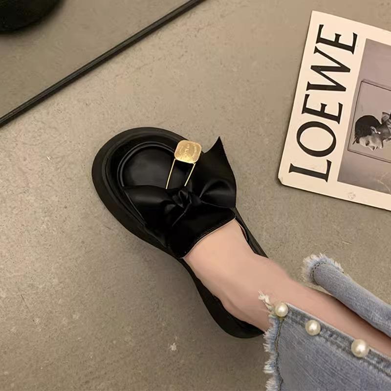 Fashion Baotou Slippers Womens Summer 2025 New Thick-Soled Big Head Bow Muller Sandals Fashion Trend Casual Womens Shoes