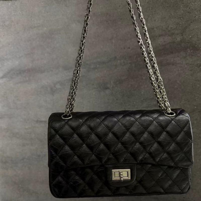 Rhombus chain leather women's bag personalized burst pattern first layer cowhide high-end commuting shoulder messenger bag