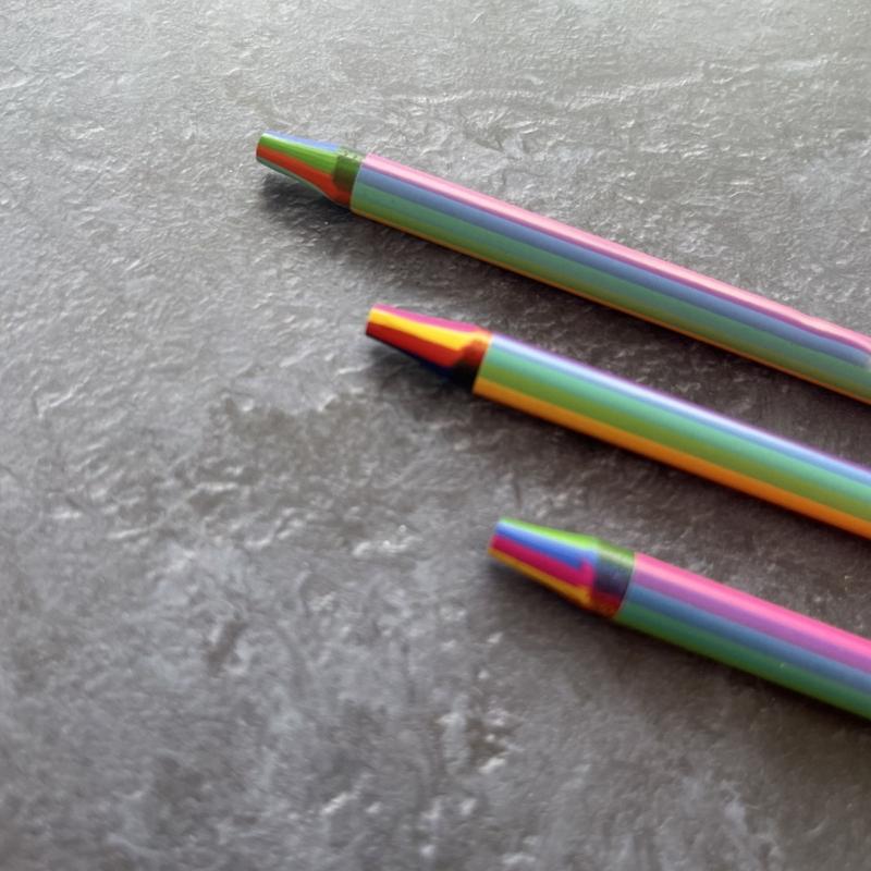 Woodless Coloring Pencil 8 Color In 1 Pencil Multicolored Pencil for Adult Kid Coloring Book Sketching Card Making