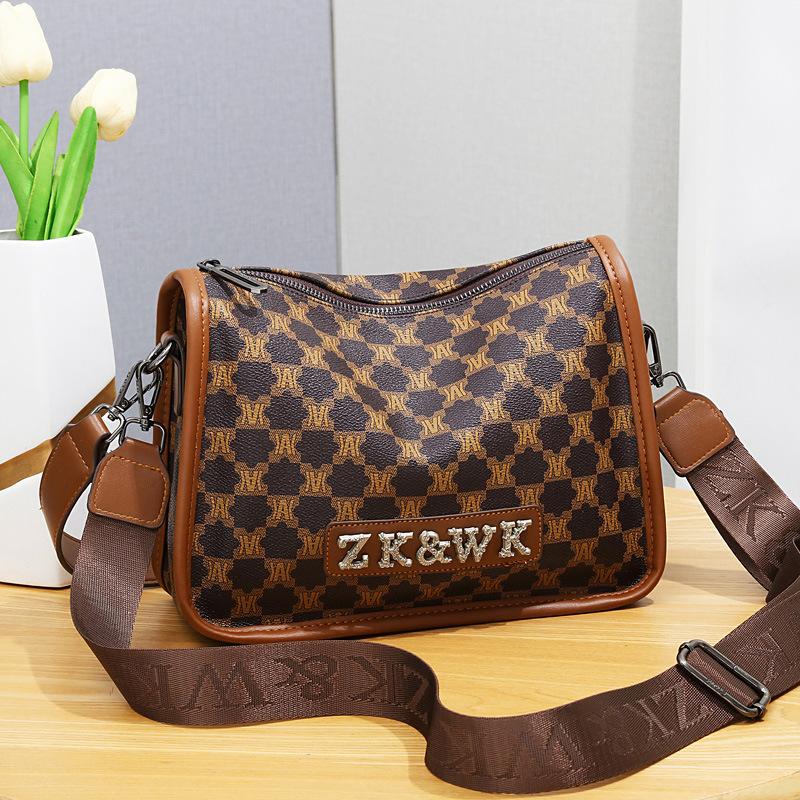 Popular Women's Bags 2025 New Dumpling Bags Large-capacity Handbags Retro Casual Bags Single Shoulder Messenger Bags Women's Tide