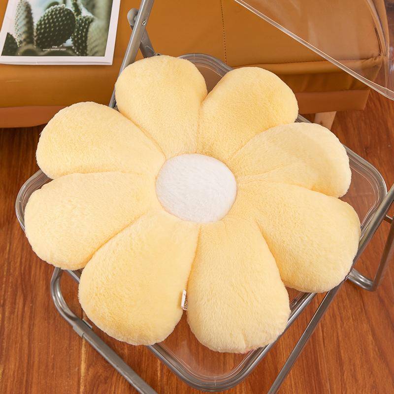 Living Room Sofa Plush Cushion Sunflower Car Cushion Home Decoration Flower Ornaments PP Cotton Filled Soft Three-dimensional Flower Shaped Pillow