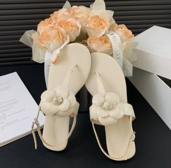 Fashion Flip Flops Sandals Women Summer Ladies Shoes Flower Flip Flops Flat Beach Sandals Designer Sandals