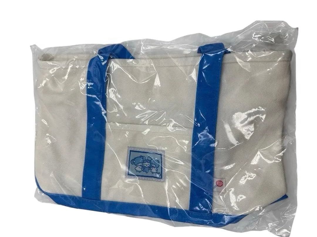 [USED] TWICE 8th Anniversary Pop-up Sanrio Mini Bag