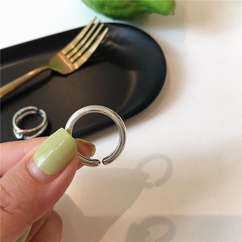 Xiaohongshu S925 Sterling Silver Women's Luxury Ring - Niche Design, Non-Fade Index Finger Fashion.