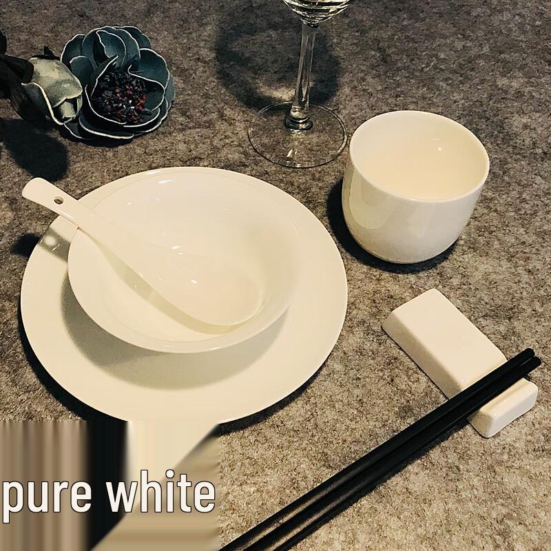 Zhebu Gold Rimmed Bone China Hotel Dining Set (4-Piece)