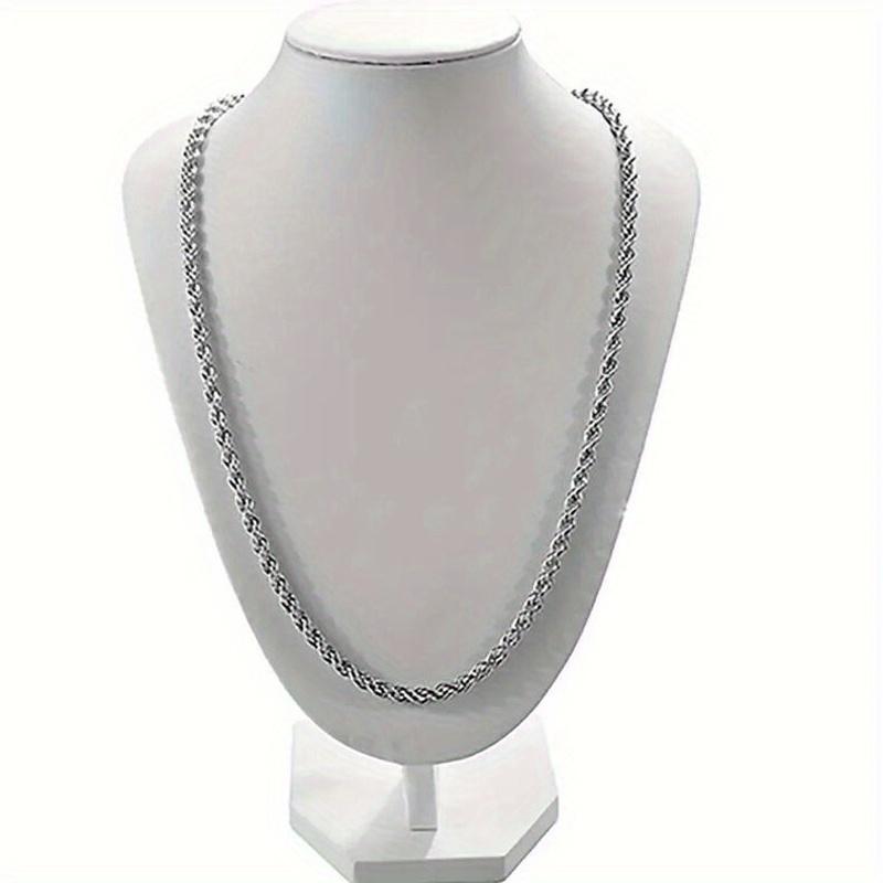1pc Twisted Glamour Link Chain Necklace Versatile & Stylish for Layering or Solo Wear