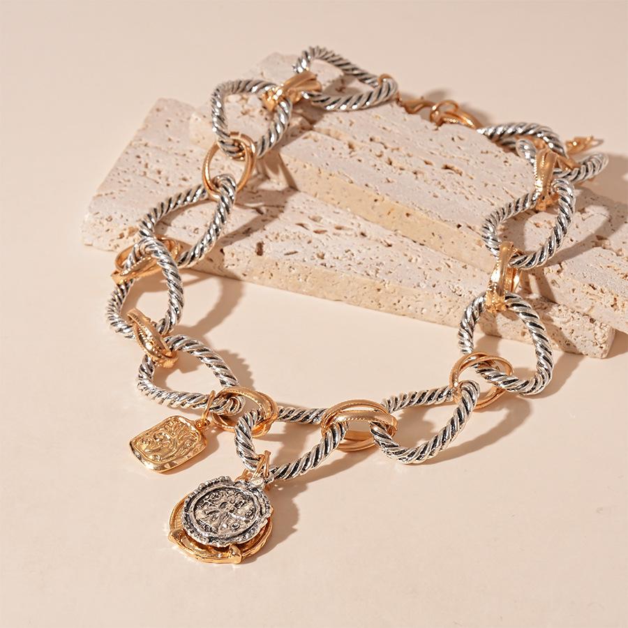 High-End Geometric Stripe Coin Necklace: Retro Cable Knit Design for Women