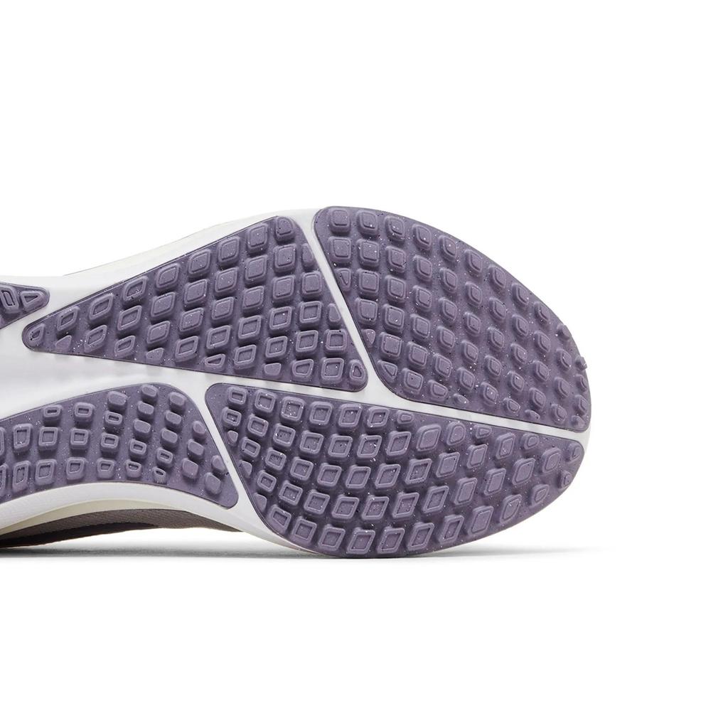 Nike Womens Vomero 17 'Photon Dust Lilac Bloom' (women's sizes) Photon Dust / Lilac Bloom / White / Daybreak Running Shoes FB8502 005