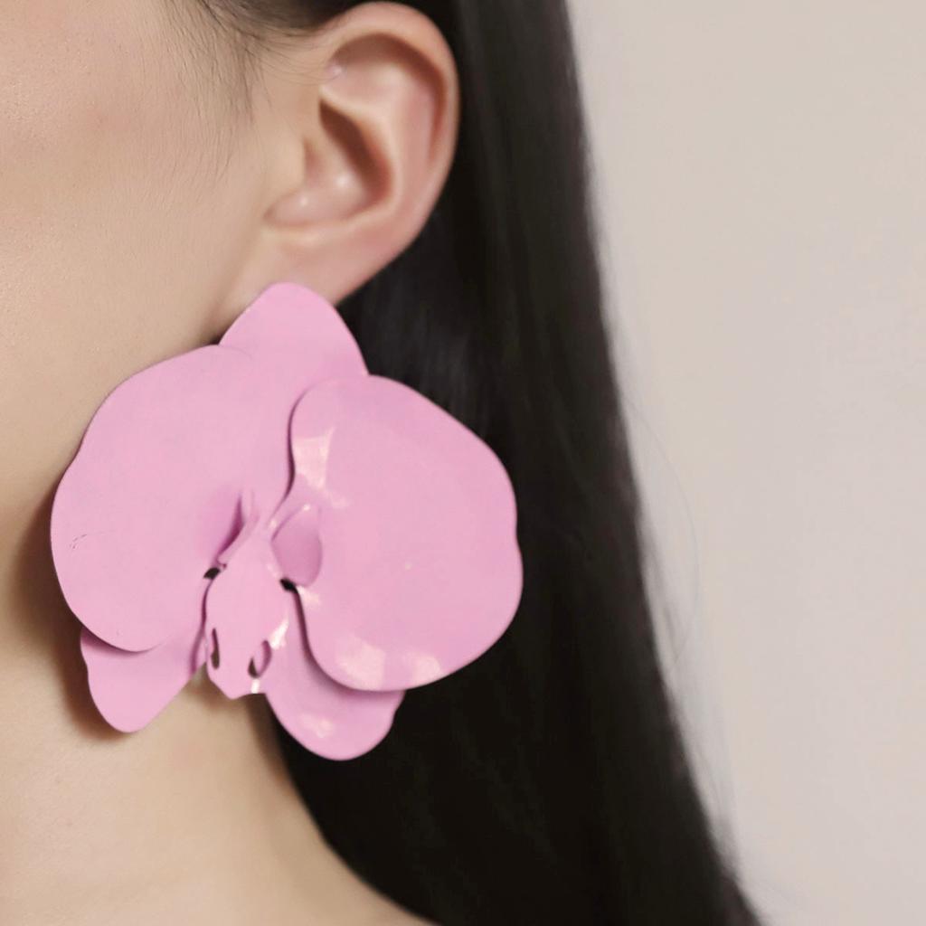 Summer new dopamine color exaggerated butterfly big flower elegant stud earrings, versatile fashion women's models