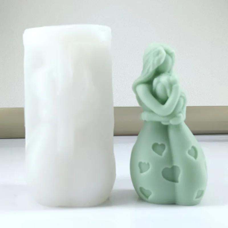 2026 Latest Models Mother Hugging Child Candle Silicone Mold Warm Heart Family Painting Plaster Mould Soap Resin Making