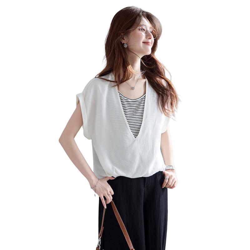 Light Oxygen Commuting Series Lyocell Fake Two Piece Striped Shoulder Down Shirt