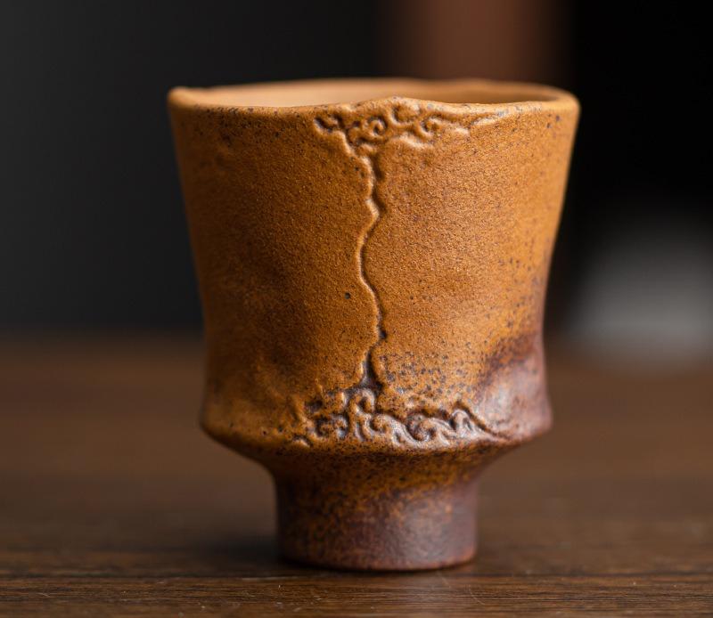Retro Sauce Glazed Coarse Pottery Teacup Old Rock Mud Master Cup High Feet Meditation Cup Chazhan Mugs Kung Fu Tea Set