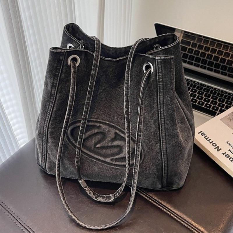 Washed Denim Stray Bag Chain Jingle Bag Large Capacity Bag Women's Wasteland Wind Oblique Span Shoulder Tote Bag