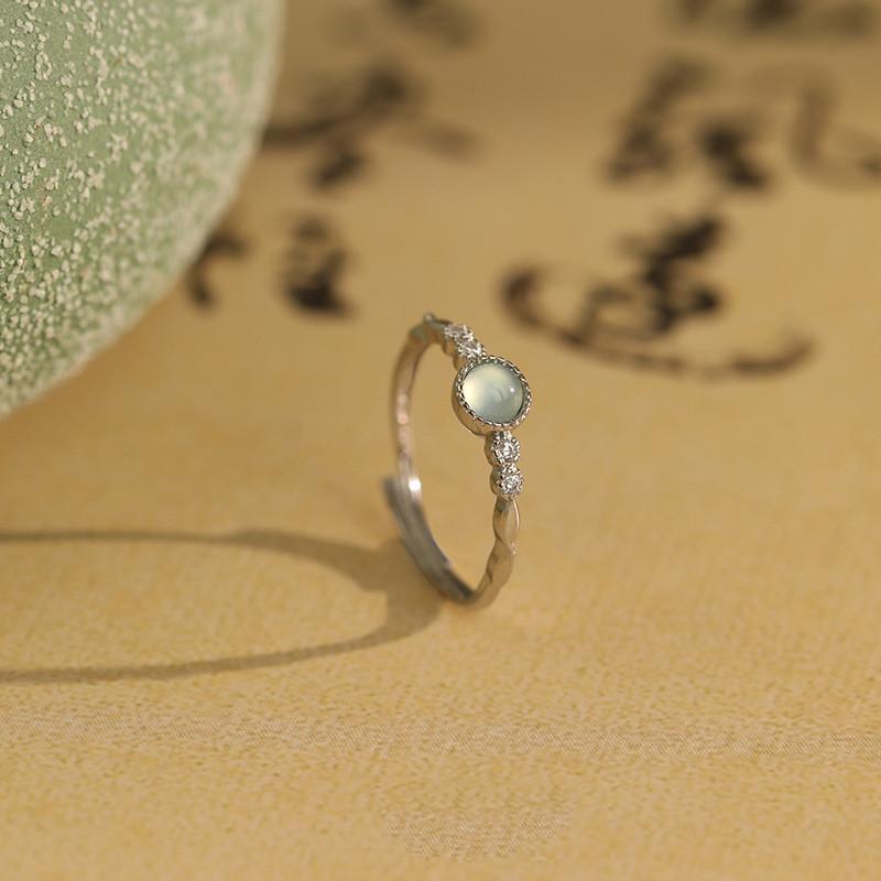 Stunning New Chinese Style Gourd Jade Ring For Women In Trendy Geometric Design