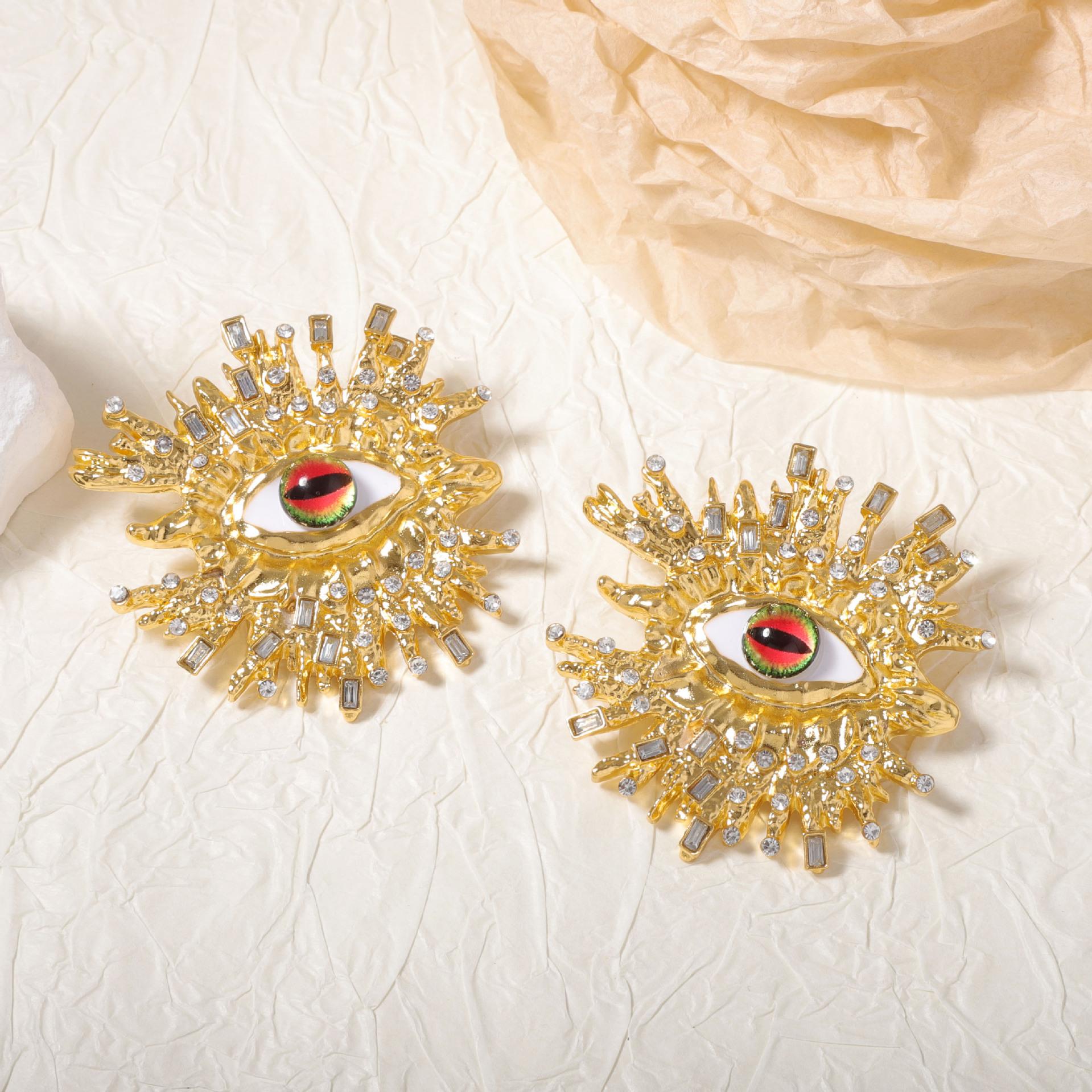 Преувеличенная индивидуальность трехмерные ретро тяжелая промышленность сплав инкрустированные бриллиантами серьги-пусеты «глаз дьявола» уникальные нишевые универсальные модели золотой