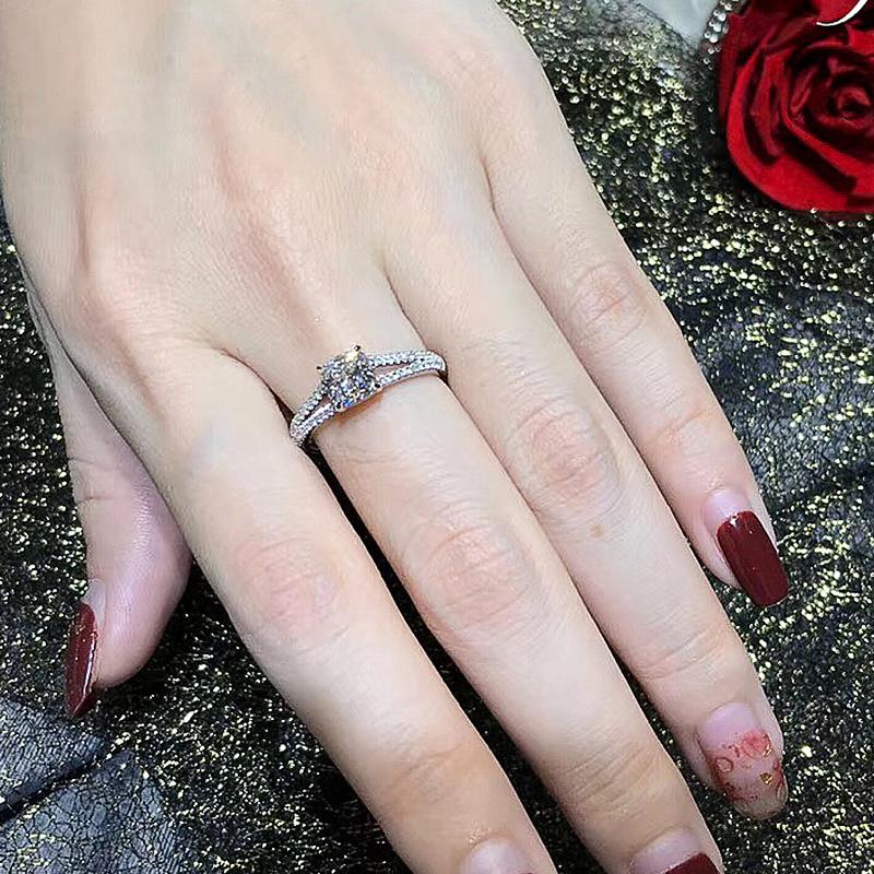 Huitan Cushion Cubic Zirconia Women Rings Eternity Love Wedding Band Accessories Temperament Elegant Female Jewelry Wholesale