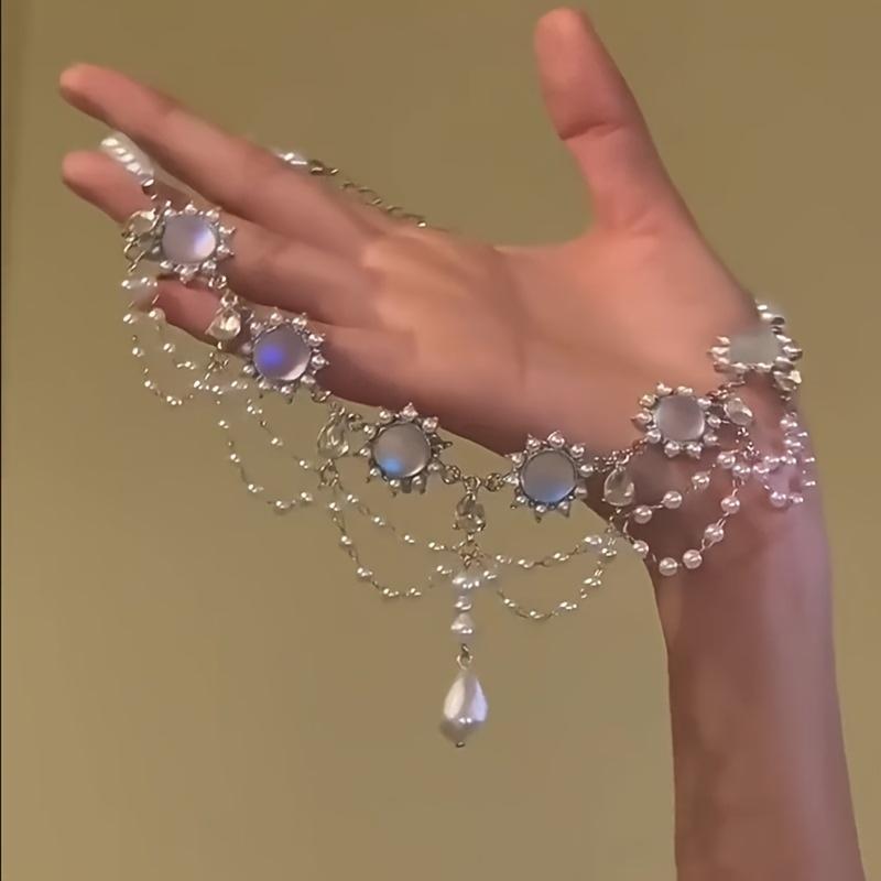 

Vintage French Moonstone & Freshwater Shell Tassel Necklace, Multi-Layered Imitation Pearl Chain, Elegant Minimalist Women s Jewelry, Ideal for Dailyg