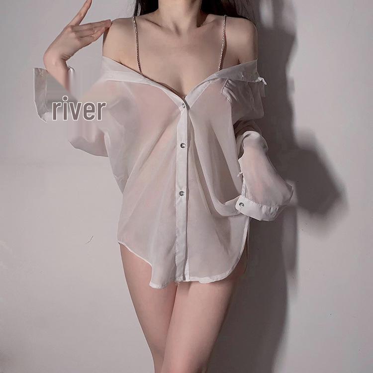 Seductive Diamond Chain Lingerie: See-Through Chiffon Nightdress with Spaghetti Straps, Long Sleeves, and Erotic Appeal.