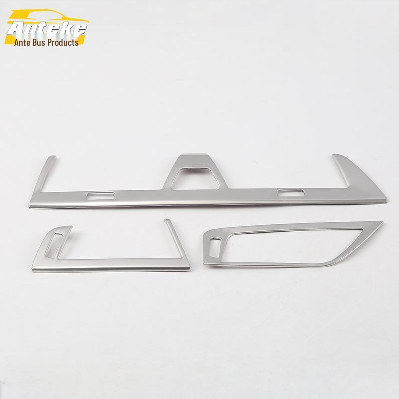 17 5 Series Front Row A/C Vent Trim & Center Console Bright Patch