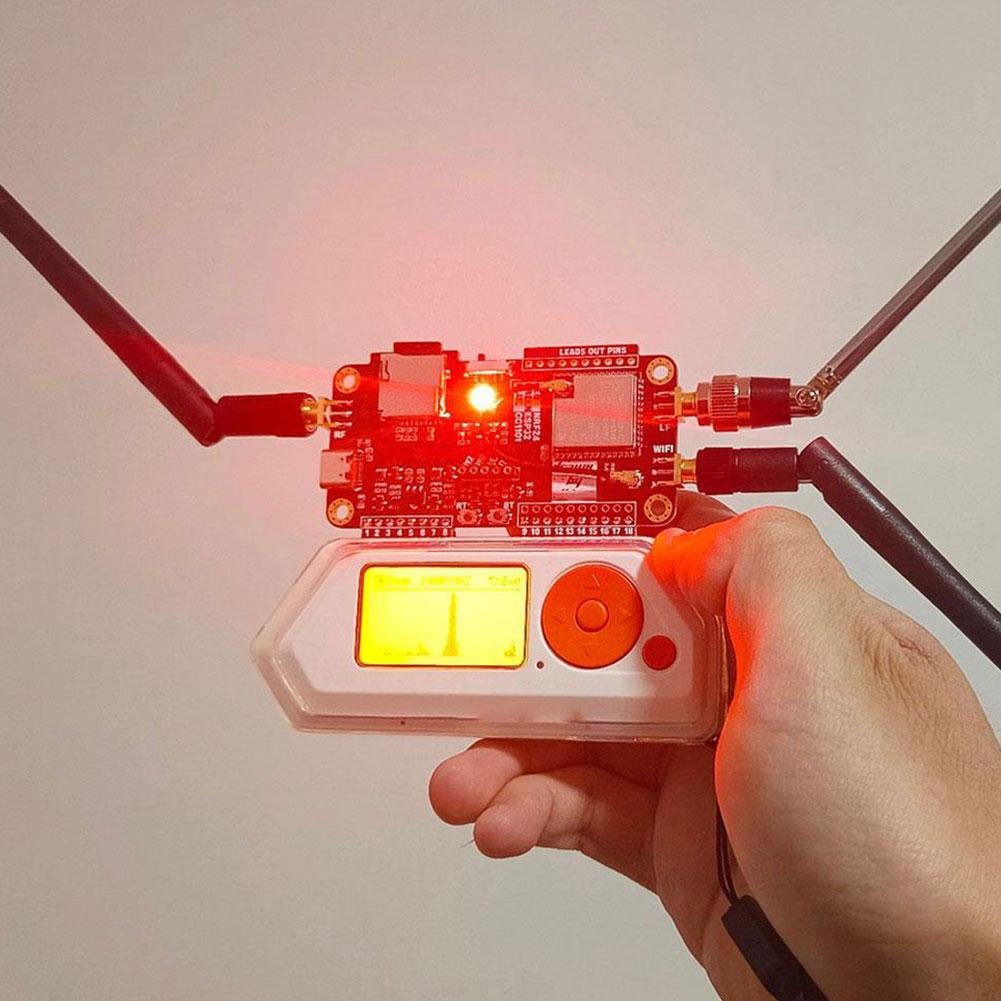 Flipper Zero Modifikasjonsmodul Støtter NRF Sniffer Mousejacker NRF24+ESP32 Utviklingskort Wifi 2.4G Høy Gain CC1101 Stabil