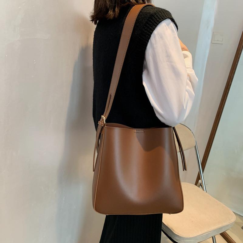 IELGY Texture Big Bag Trendy All-Match Large-Capacity Broadband Cross-Body High-End Bucket Bag