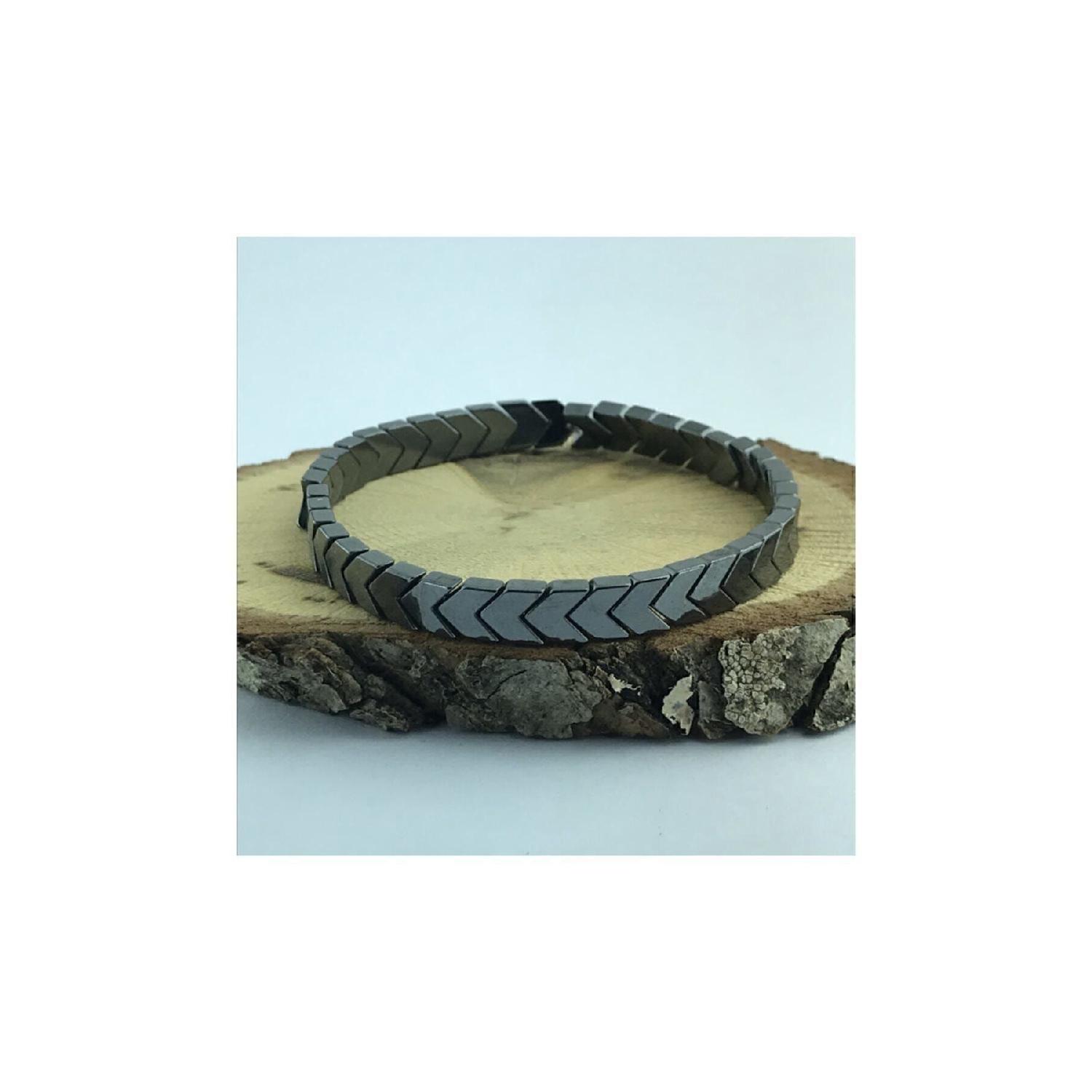 

Unisex Gray Hermes Hematite Arrow Bracelet Tek Ebat