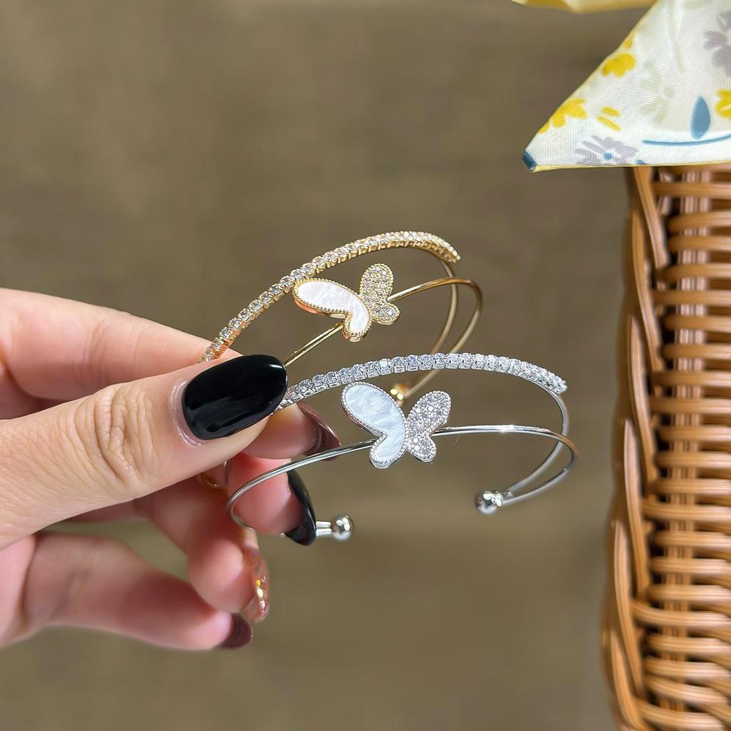 Zircon Double-Layer Flower Open Bangle - Exquisite, Light Luxury Bracelet for Versatile, Sophisticated Style.
