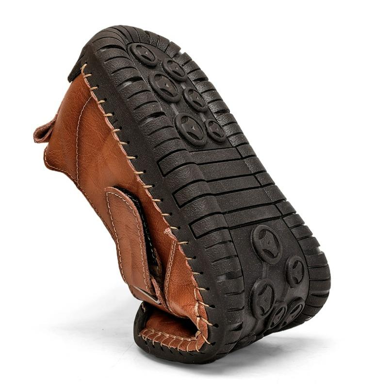 Men's Slip-On Comfortable Flat Bottom Leather Shoes Male Breathable Outdoor Casual Slip-Over Cowhide Walking Shoes Large Size 48