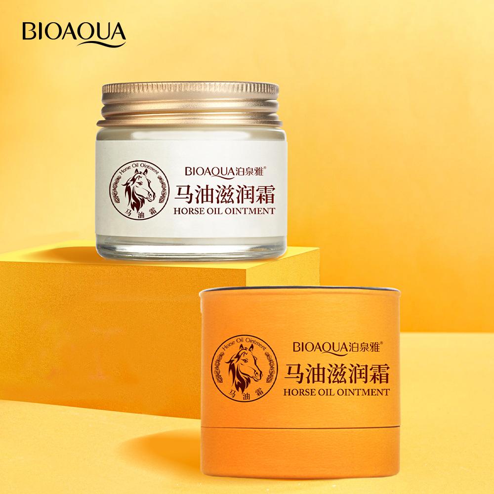 Crema Idratante all'Olio di Cavallo Idratante Nutriente Ringiovanente Rinfrescante Non appiccicosa Crema per la cura delle mani e dei piedi per il corpo