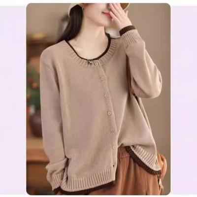 Woman Autumn Korean O-Neck Long Sleeves Casual Loose Sweater Vintage Single Breasted Color Blocking Sweater
