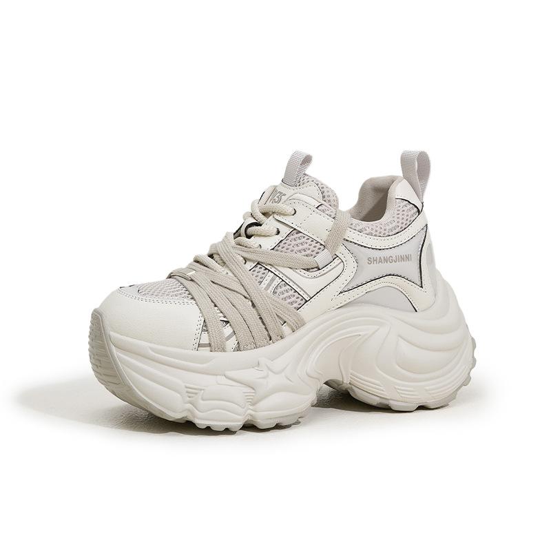 

Женские кроссовки на толстой подошве 2025 осень новинка корейская версия трендовые повседневные спортивные туфли универсальные на мягкой подошве с внутренней платформой женские туфли 39 шампанского