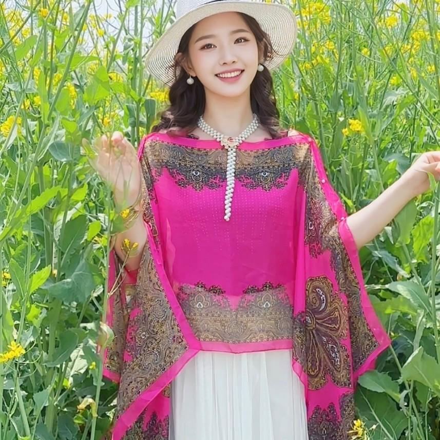 Summer 2026 Fashionable Women's Sun Protection Scarf: Versatile Printed Shawl for Travel, Beach, and Photos.