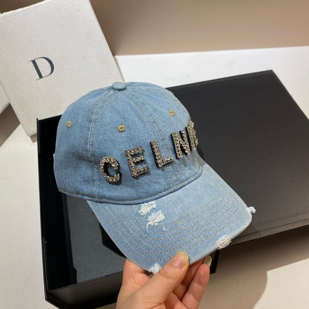 Heavy Industry Rhinestone Letter Celnie Sports Cowboy Baseball Cap Youth Personality Ripped Cap Women