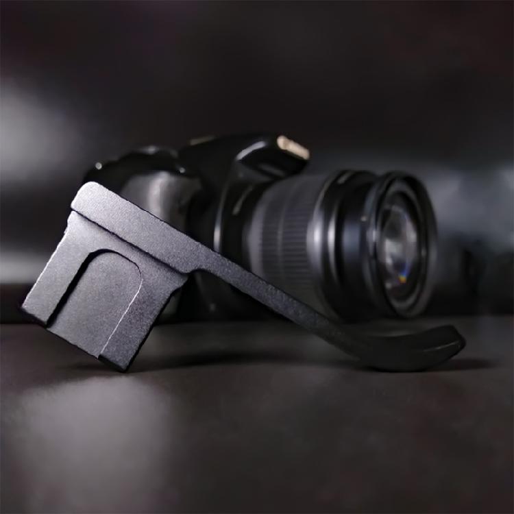 Ergonomic Thumb Support Hand Grip For A7C Cameras Aluminum Build Integrated Accessory Mount