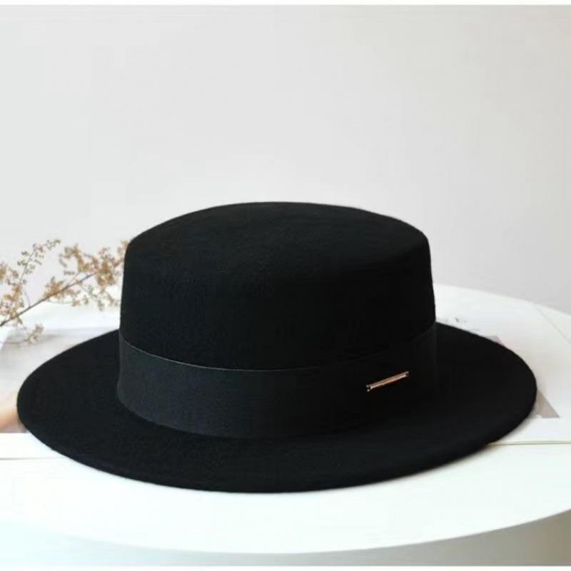 Hat Women's Autumn and Winter Flat Top Hat Wool Felt Hat British Retro French Elegant Fashion Versatile Warm Hat