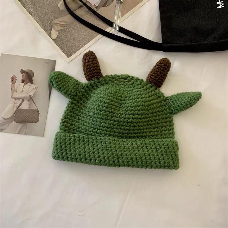 

Versatile Hat Style Cute And Funny Ox Horn Womens Warm Knitted Hatscaps зелений