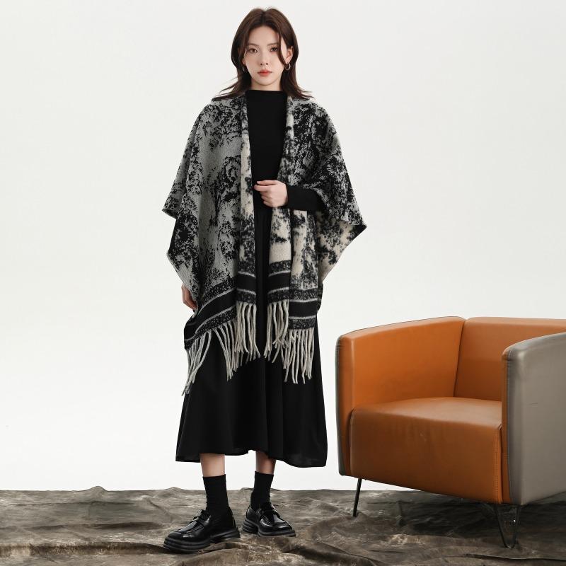 Ink painting Double-sided thickened shawl with women's autumn and winter retro high-end warm cape, scarf, large cape