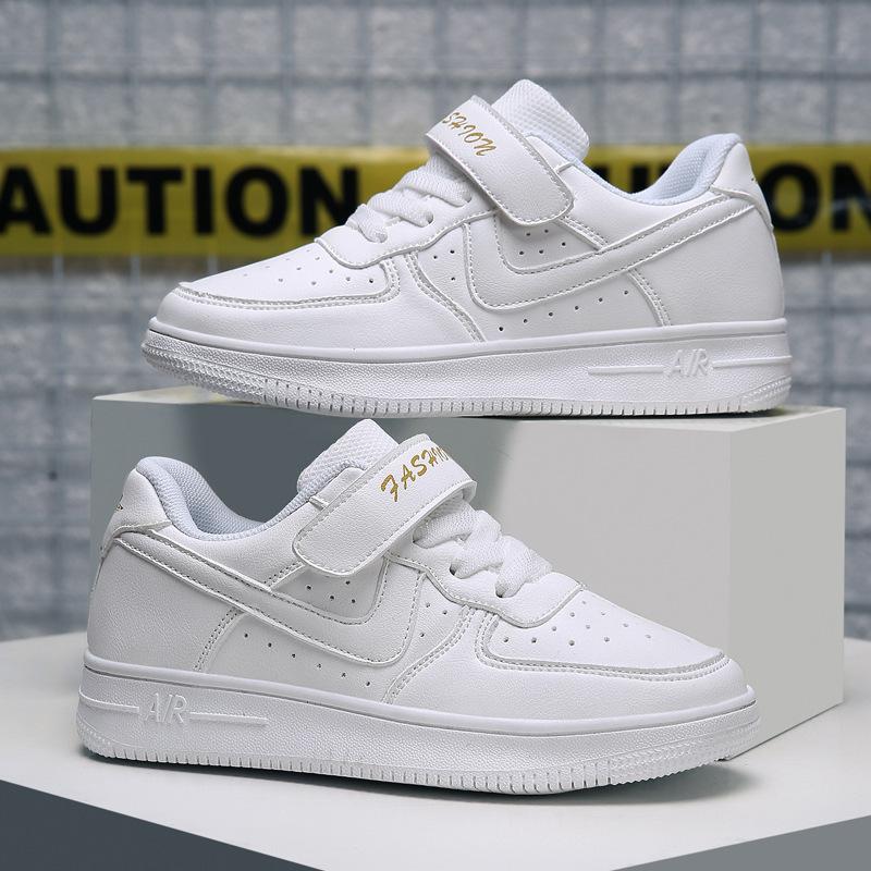 Außenhandel Klassenkameraden Kinder kleine weiße Schuhe Jungenschuhe 2025 Frühling und Herbst neue Schüler Mädchen weiße Sportschuhe