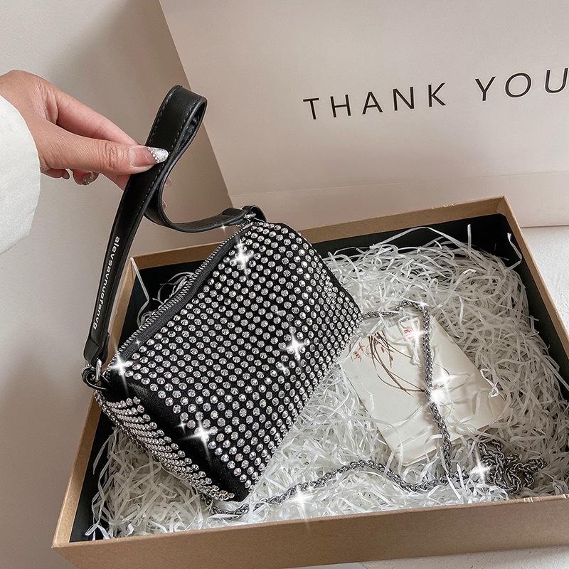 Trendige Damen Schulter- und Umhängetasche mit Strassverzierungen - Nachtclub-Stil