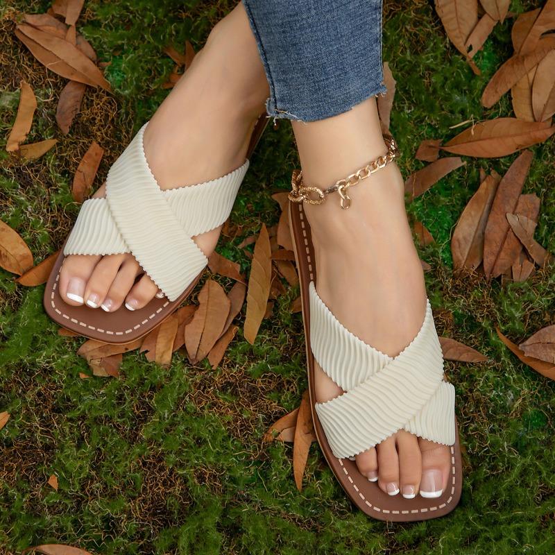 Fashion 2025 New Fashionable Women's Breathable and Sweat Absorbing Indoor Home Shoes Light