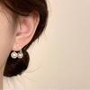 Cold Temperament Two Wearing Pearl Earrings Women's New Trendy Temperament Earrings, High-end Light Luxury Earrings Are Popular