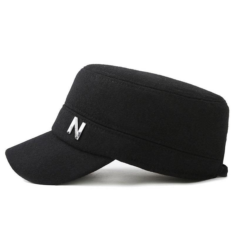 Autumn and winter new men's winter middle-aged flat-top hat, ear protectors to keep warm, elderly people with alphabet woolen thickened dad hat