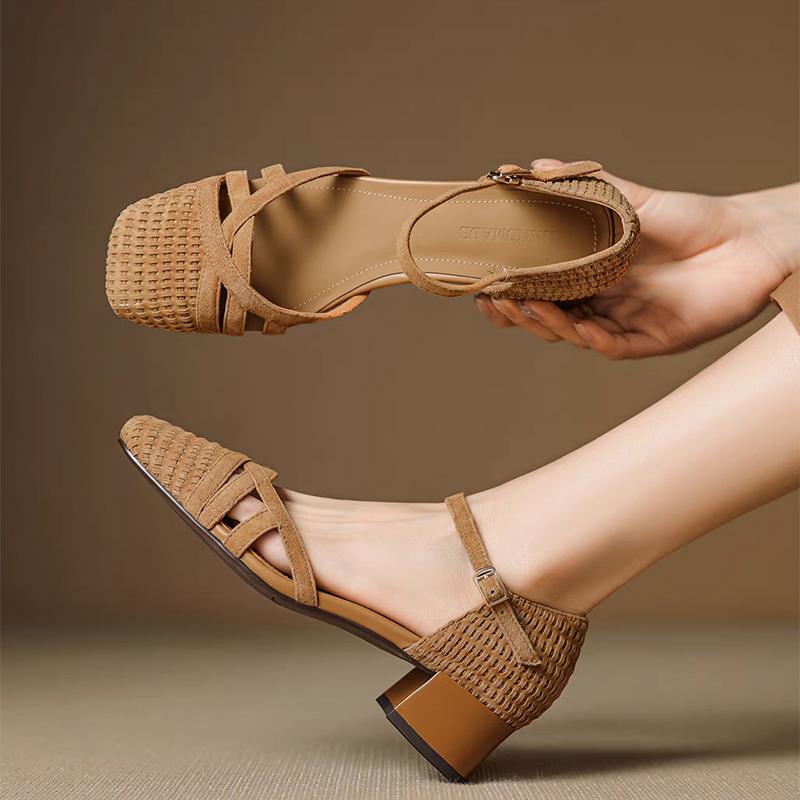 Fashion Retro Weave High Heel Sandals Women 2025 Summer Square Toe Ankle Strap Beach Shoes Roman Closed Toe Square Heels Casual Shoes