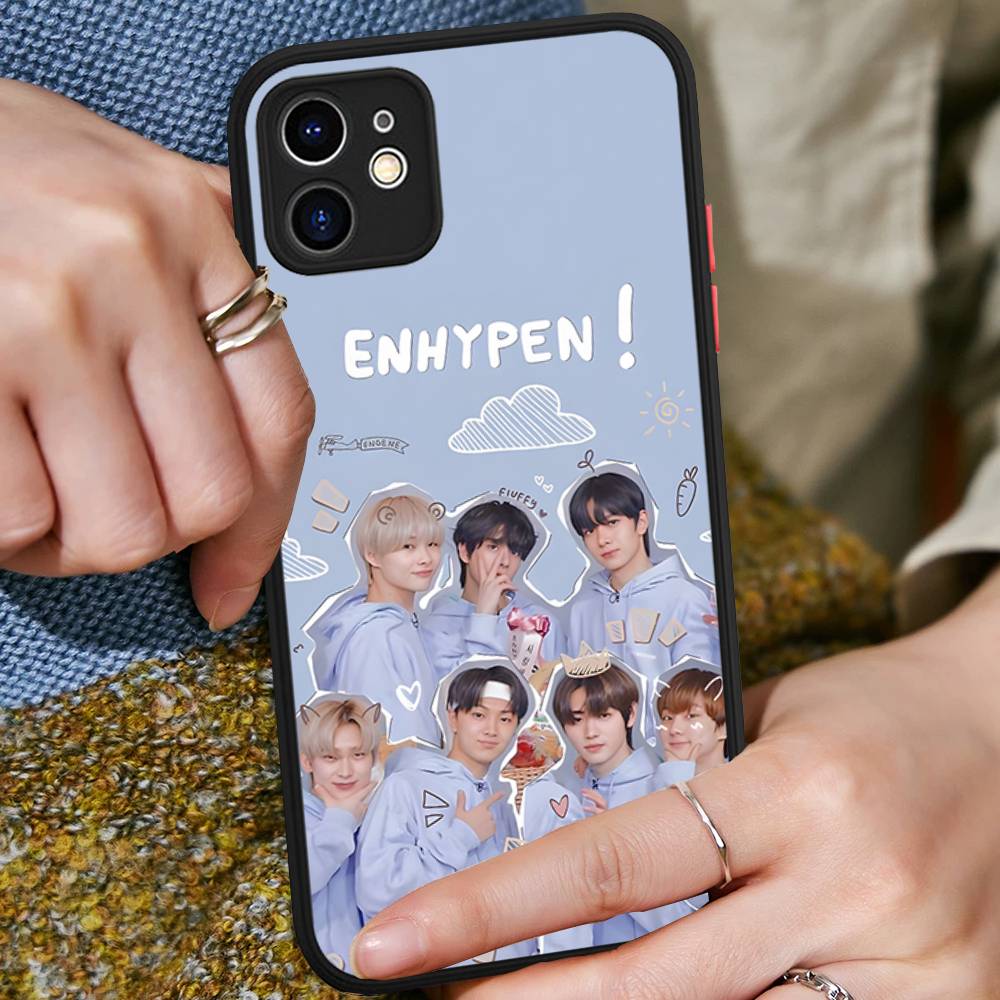Korea E-Enhypenes Singing Group For IPhone 11 12 13 14 15 16 Pro Max Plus Matte Translucent Phone Cover