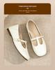 Eleganta retro höstskor 2025 med slip-on Mary Jane-skor, låg klack och fyrkantig tå och spänne.