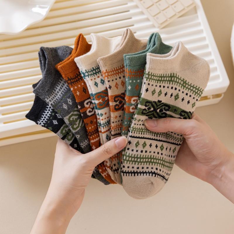 Female Spring and Summer Comfortable Breathable Family Wind Anti Friction Invisible Socks