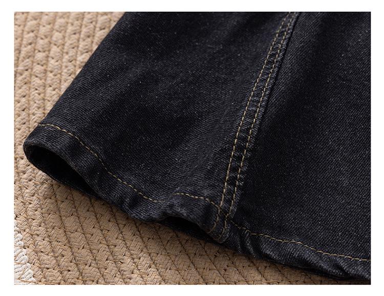 Gonna midi bodycon a coda di pesce in denim a vita alta rétro Autunno/Inverno 2025 con design snellente e modellante per i fianchi