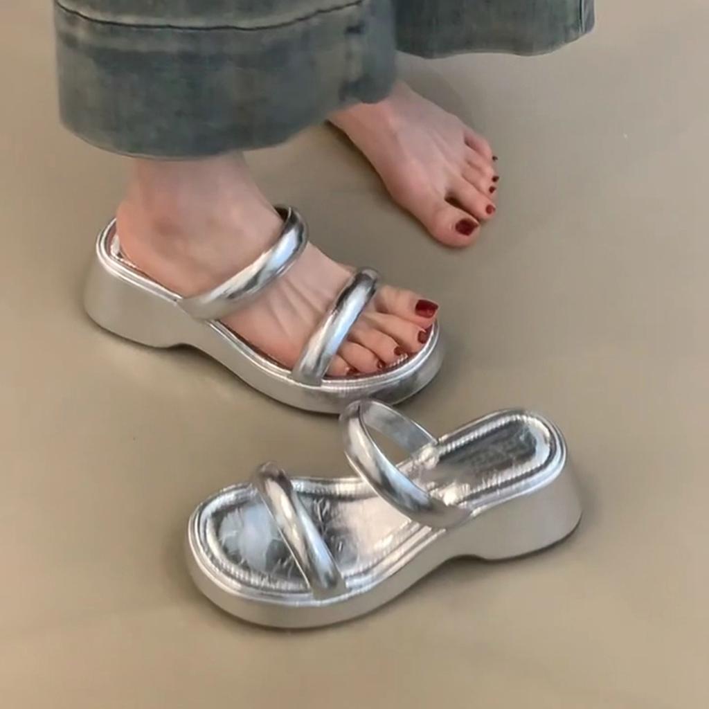 Sexy pinker Leopardenmuster Ein-Wort-Slipper Damen vielseitige dicksohlige Outdoor-Bekleidung ein Pedal zur Höhenvergrößerung Mode-Sandalen