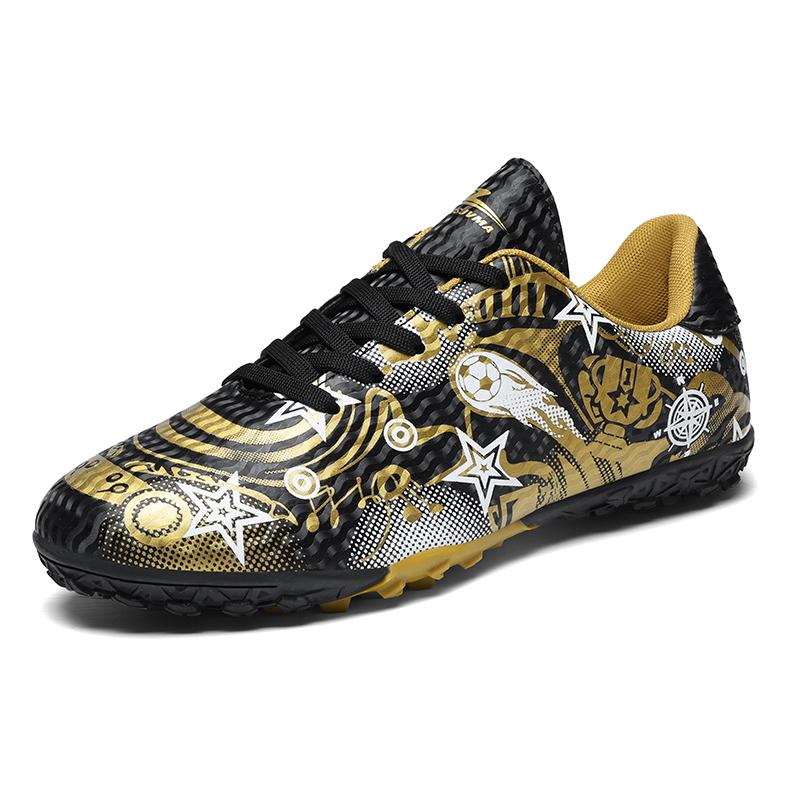 A Pair of Student Four-season Leather Football Shoes with Stud Detailing, Wear-resistant Football Shoes, Sizes 31-44